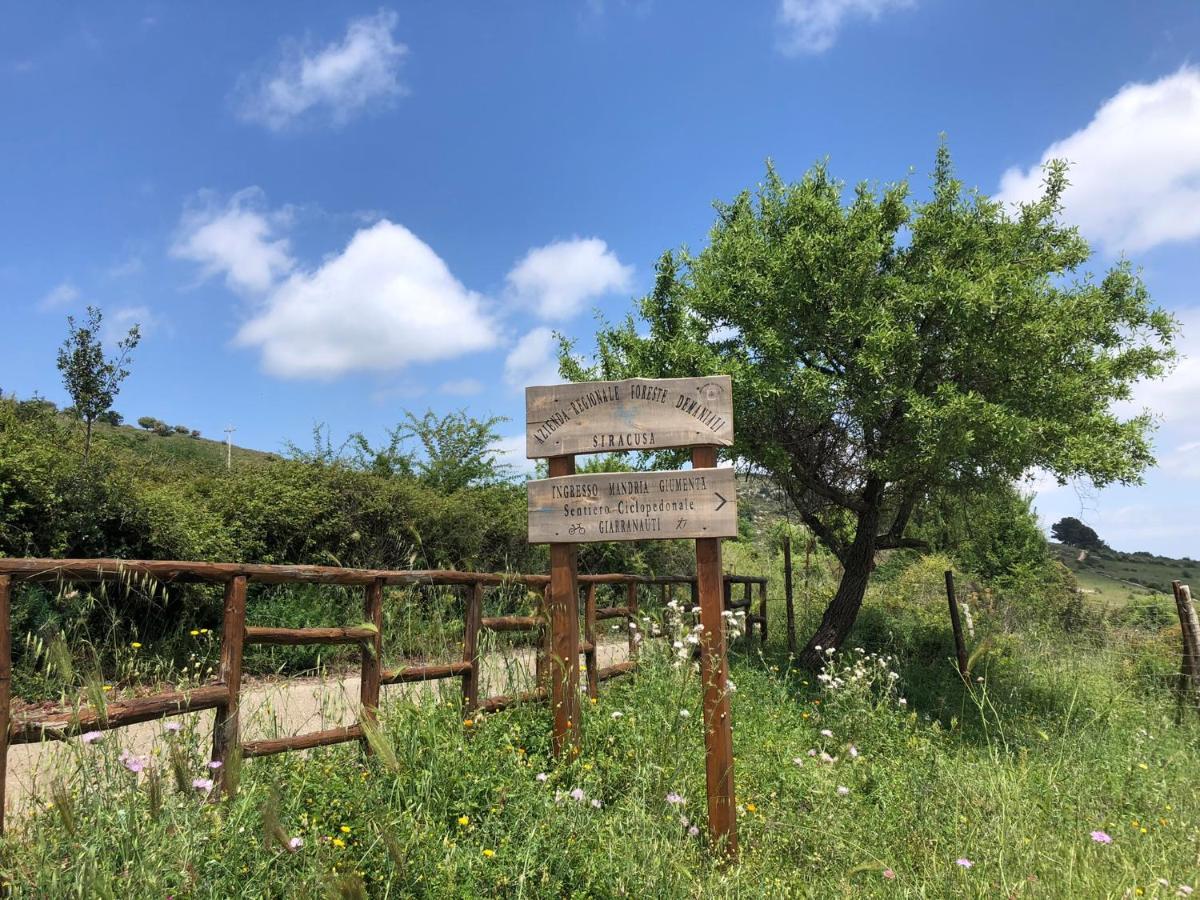فيلا Pantalica Ranch Agriturismo Siciliano Sortino المظهر الخارجي الصورة